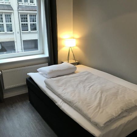 Hotel Fame Am Hauptbahnhof Hamburgo Exterior foto